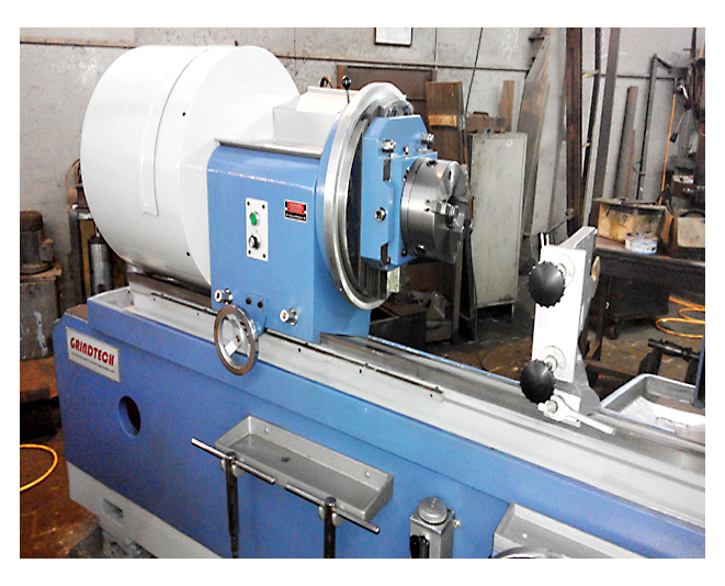 Crankshaft Regrinding Machine 04